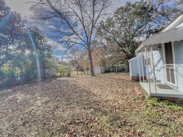 1221 Eastwood Avenue, Hanahan, SC 29410