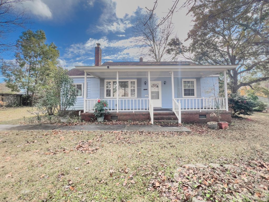 1221 Eastwood Avenue, Hanahan, SC 29410