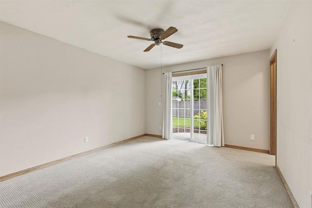 2900 E LOURDES DRIVE, Appleton, WI 54915