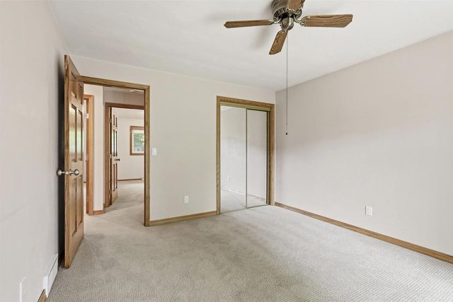 2900 E LOURDES DRIVE, Appleton, WI 54915