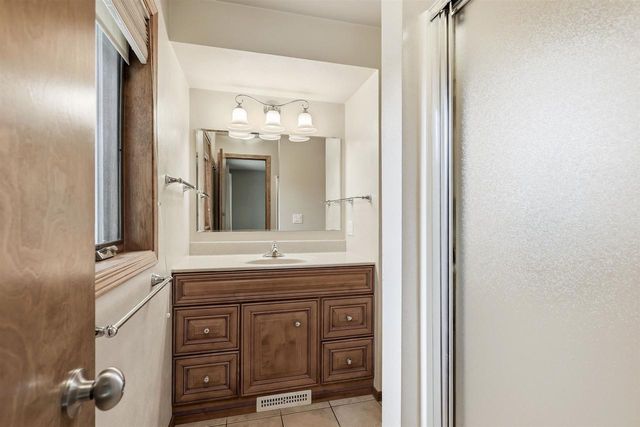 2900 E LOURDES DRIVE, Appleton, WI 54915