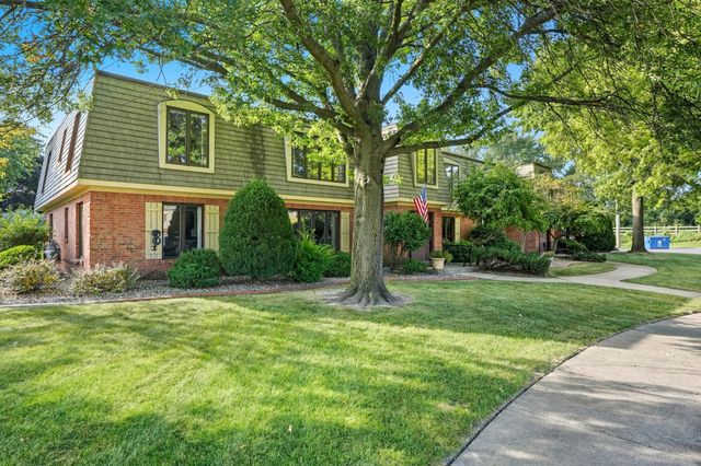 1523 Maple Place, Schererville, IN 46375