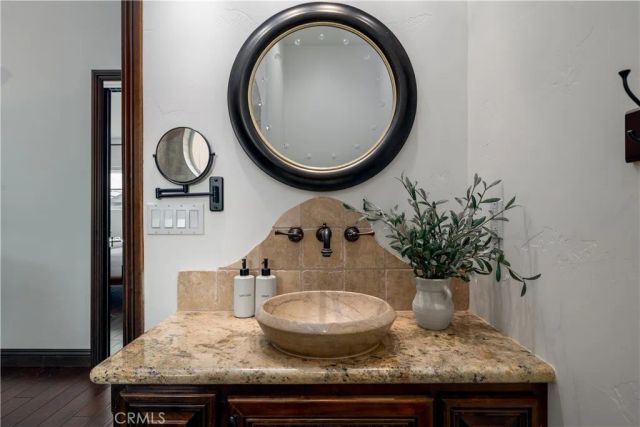 22986 Gray Fox Drive, Canyon Lake, CA 92587