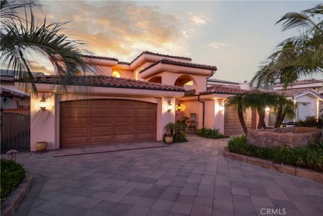 22986 Gray Fox Drive, Canyon Lake, CA 92587