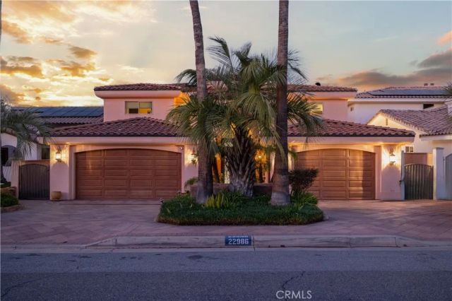 22986 Gray Fox Drive, Canyon Lake, CA 92587