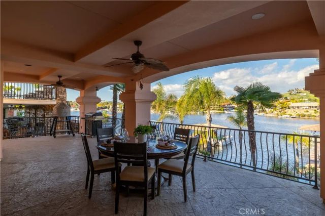 22986 Gray Fox Drive, Canyon Lake, CA 92587