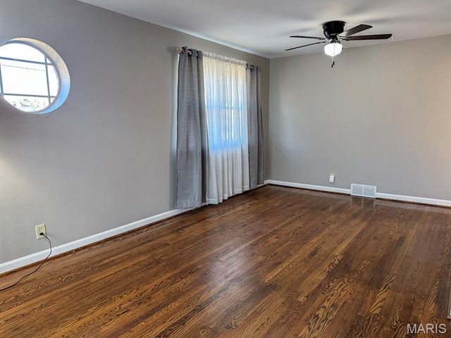 7740 Arlington Avenue, Shrewsbury, MO 63119