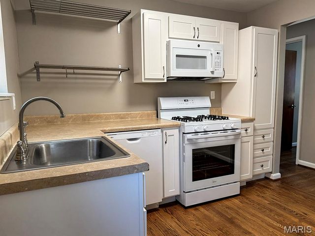 7740 Arlington Avenue, Shrewsbury, MO 63119