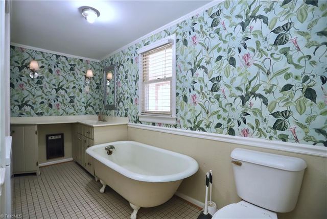 1419 Altamahaw Union Ridge Road, Burlington, NC 27217