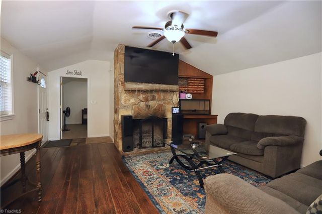 1419 Altamahaw Union Ridge Road, Burlington, NC 27217