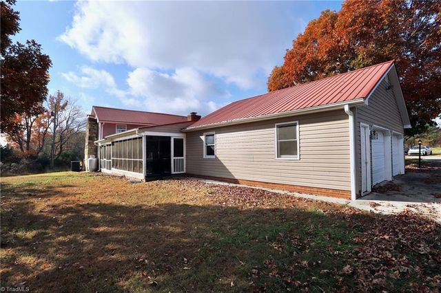 1419 Altamahaw Union Ridge Road, Burlington, NC 27217