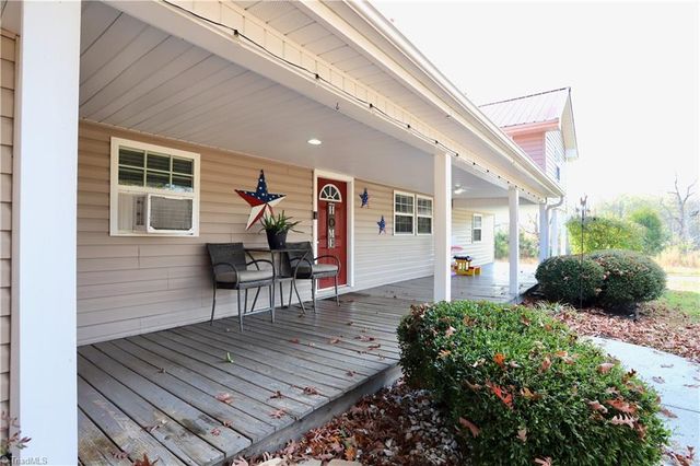 1419 Altamahaw Union Ridge Road, Burlington, NC 27217