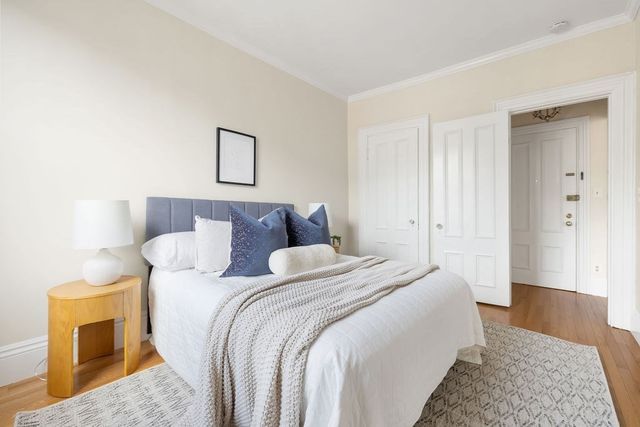 119 Marlborough St. 10, Boston, MA 02116