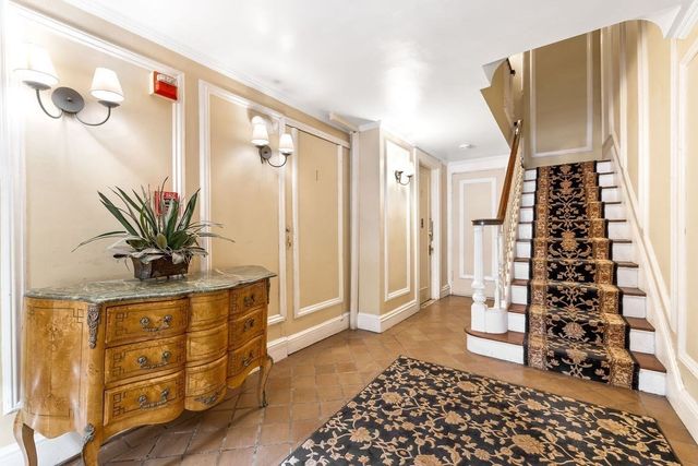 119 Marlborough St. 10, Boston, MA 02116