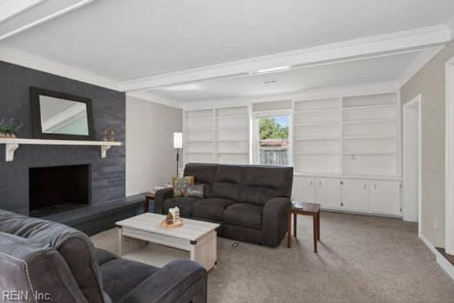 475 Duchess CT, Hampton, VA 23669