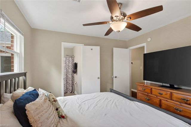 475 Duchess CT, Hampton, VA 23669