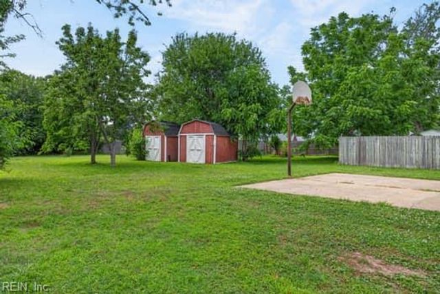 475 Duchess CT, Hampton, VA 23669