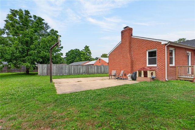 475 Duchess CT, Hampton, VA 23669
