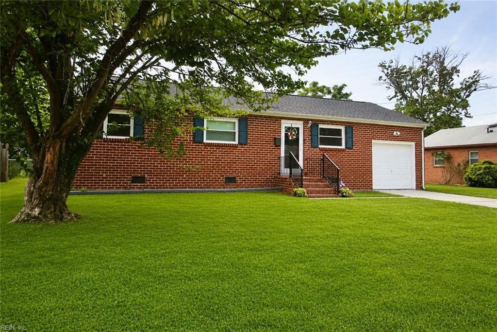 475 Duchess CT, Hampton, VA 23669