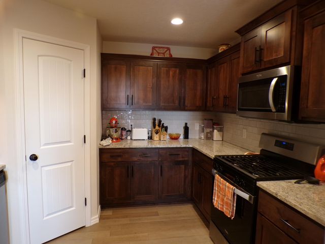 517 N Stella Court, Willard, MO 65781