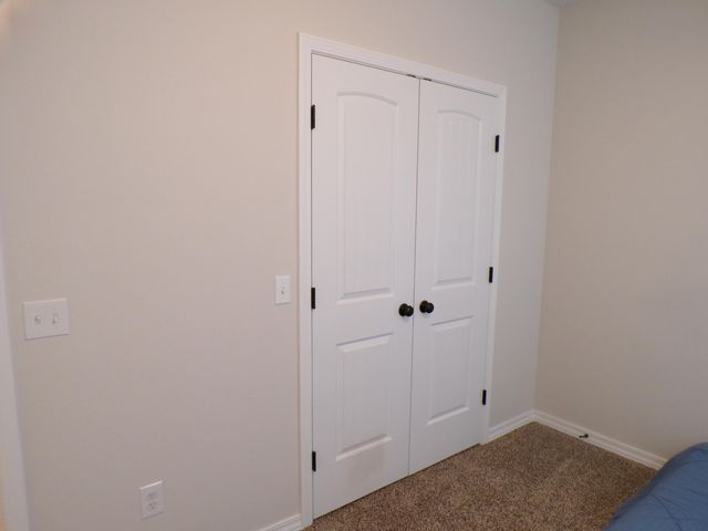 517 N Stella Court, Willard, MO 65781