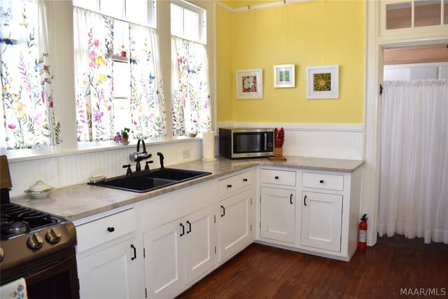 1287 S Lawrence Street, Montgomery, AL 36104