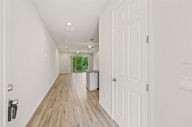 1950 LAKE RIDGE BOULEVARD, Clearwater, FL 33763