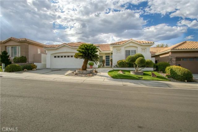 4974 Singing Hills, Banning, CA 92220