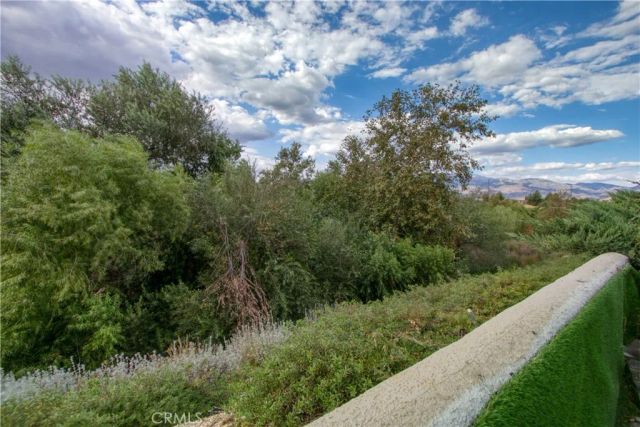 4974 Singing Hills, Banning, CA 92220