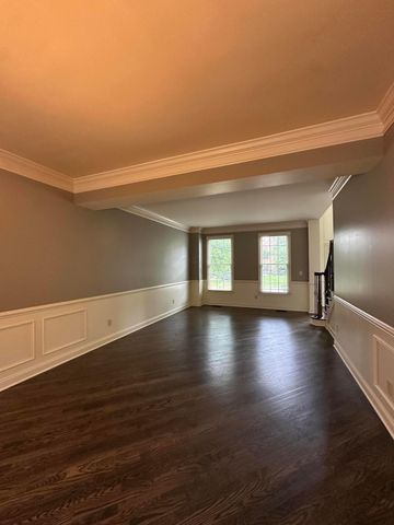 8347 Amberleigh Way, Dublin, OH 43017