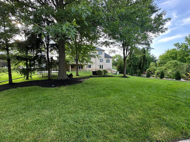 8347 Amberleigh Way, Dublin, OH 43017