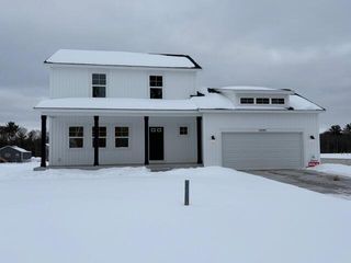 6234 S Bear Den Trail, Muskegon, MI 49444
