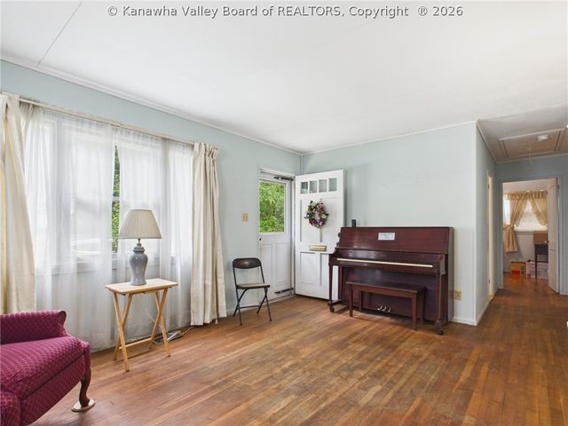609 Granada Way, Charleston, WV 25304