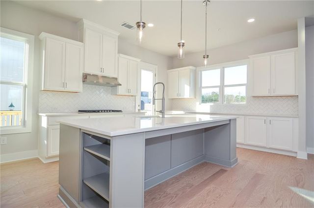 2316 Mockernut Trail, Smyrna, GA 30080