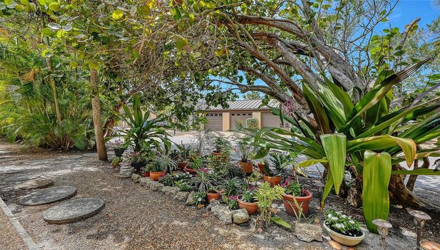 115 PASS KEY ROAD 115, Sarasota, FL 34242