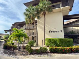 4678 MARINE PARKWAY 106, New Port Richey, FL 34652
