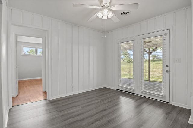 1720 Duke Loop, Dickson, TN 37055