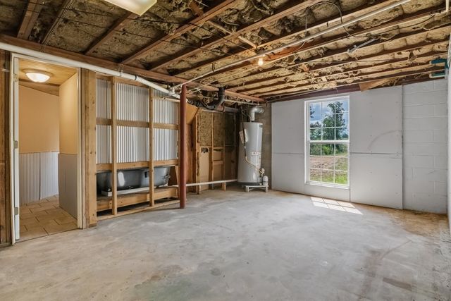 1720 Duke Loop, Dickson, TN 37055