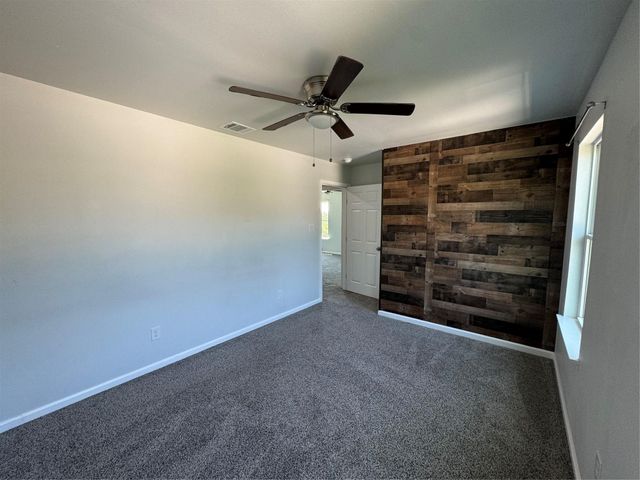 4720 Evening View Drive, Granbury, TX 76048