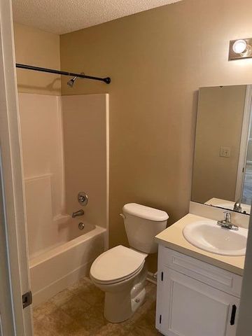 2095 Tudor, Sumter, SC 29150