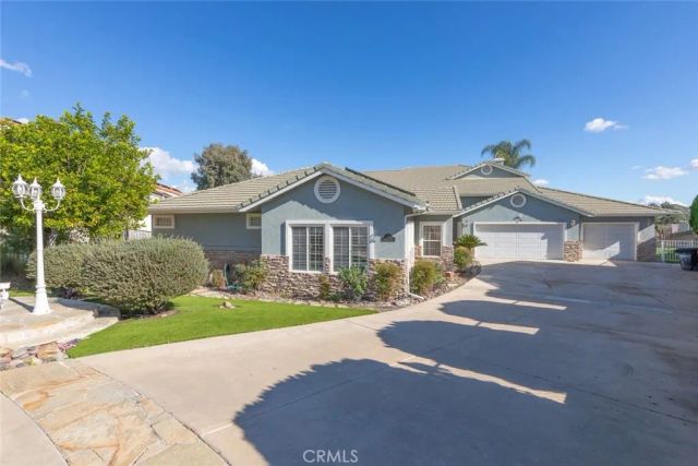 30700 Spyglass, Canyon Lake, CA 92587