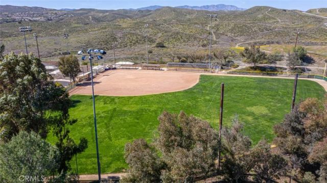 30700 Spyglass, Canyon Lake, CA 92587