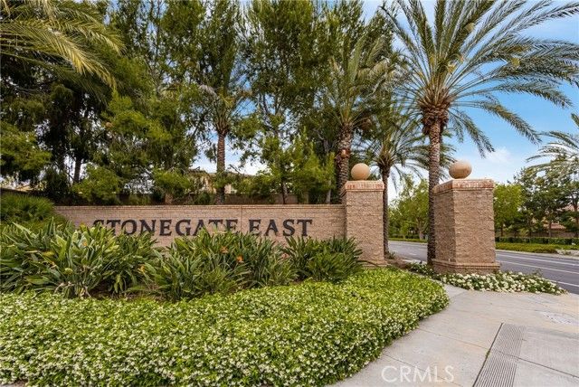 36 Flowerstalk, Irvine, CA 92618