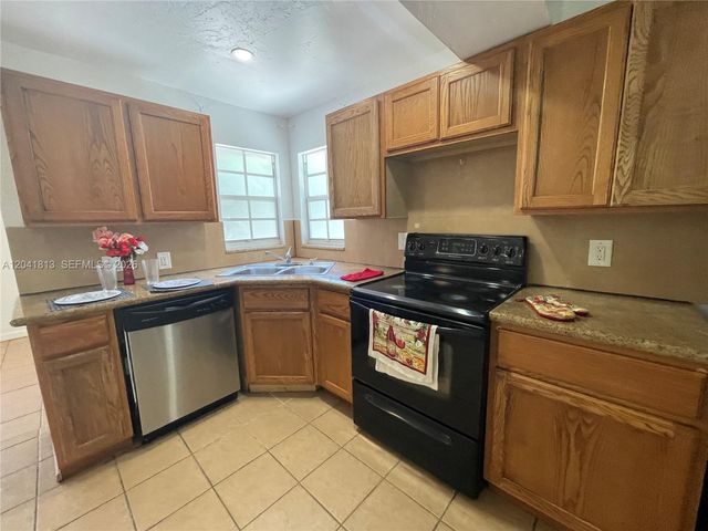 804 NW 19th Terrace, Fort Lauderdale, FL 33311