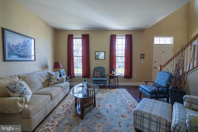 815 EDGEWORTH CT, Red Lion, PA 17356