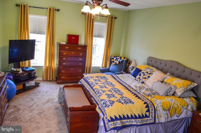 815 EDGEWORTH CT, Red Lion, PA 17356
