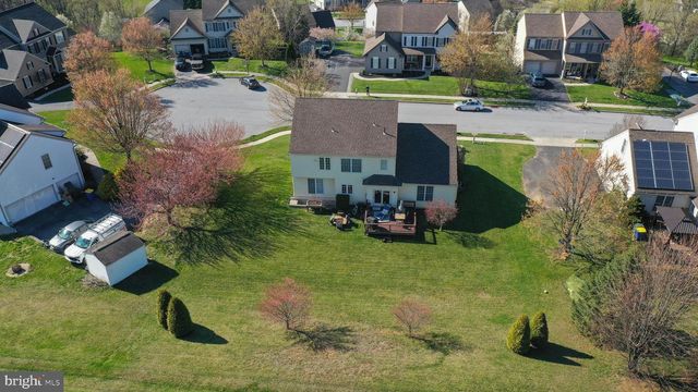 815 EDGEWORTH CT, Red Lion, PA 17356