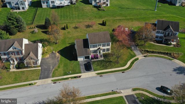 815 EDGEWORTH CT, Red Lion, PA 17356