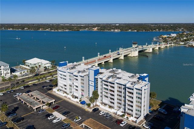 500 TREASURE ISLAND CAUSEWAY 308, Treasure Island, FL 33706