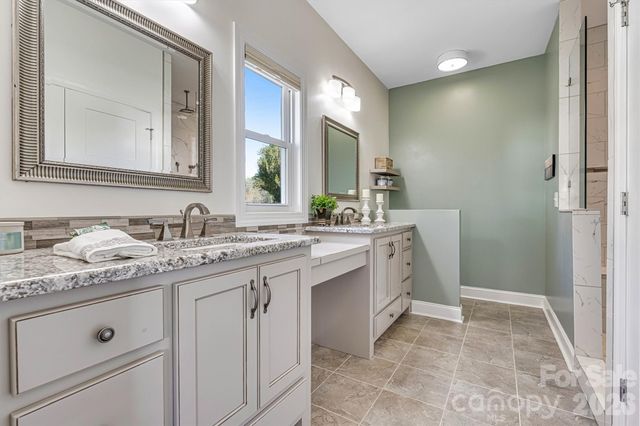 6511 Songbird Lane, Denver, NC 28037